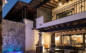 Private Pool, Elegant La Escondida 5BR